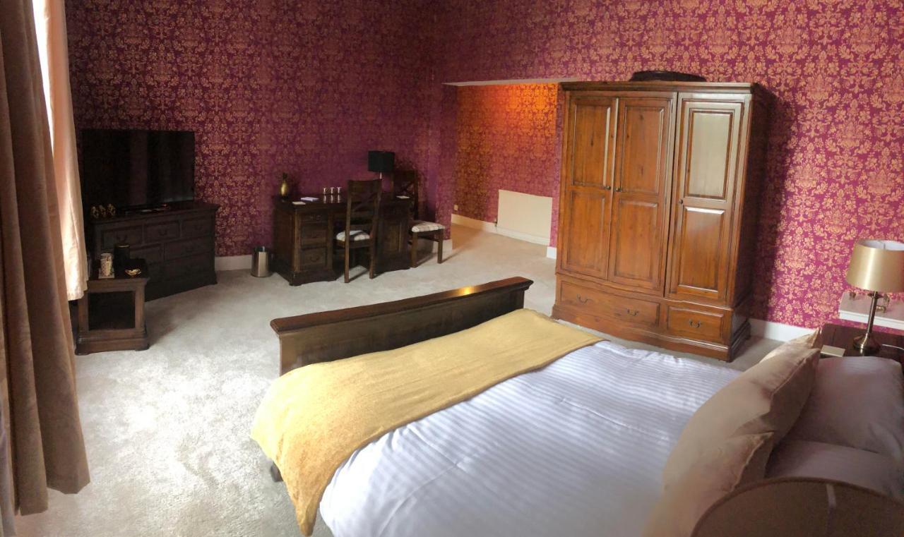 Oswald House Hotel Кърколди Екстериор снимка