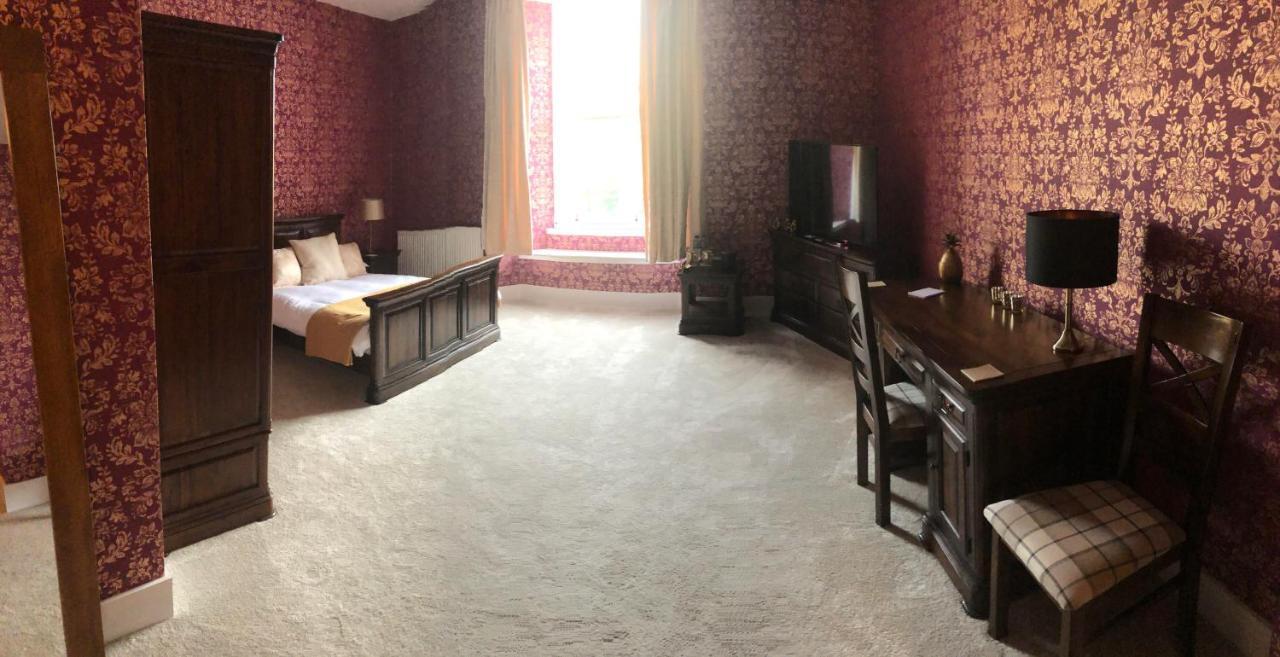 Oswald House Hotel Кърколди Екстериор снимка